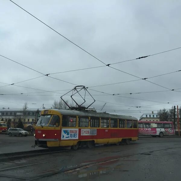 Площадь спартака барнаул фото Площадь Спартака - Plaza