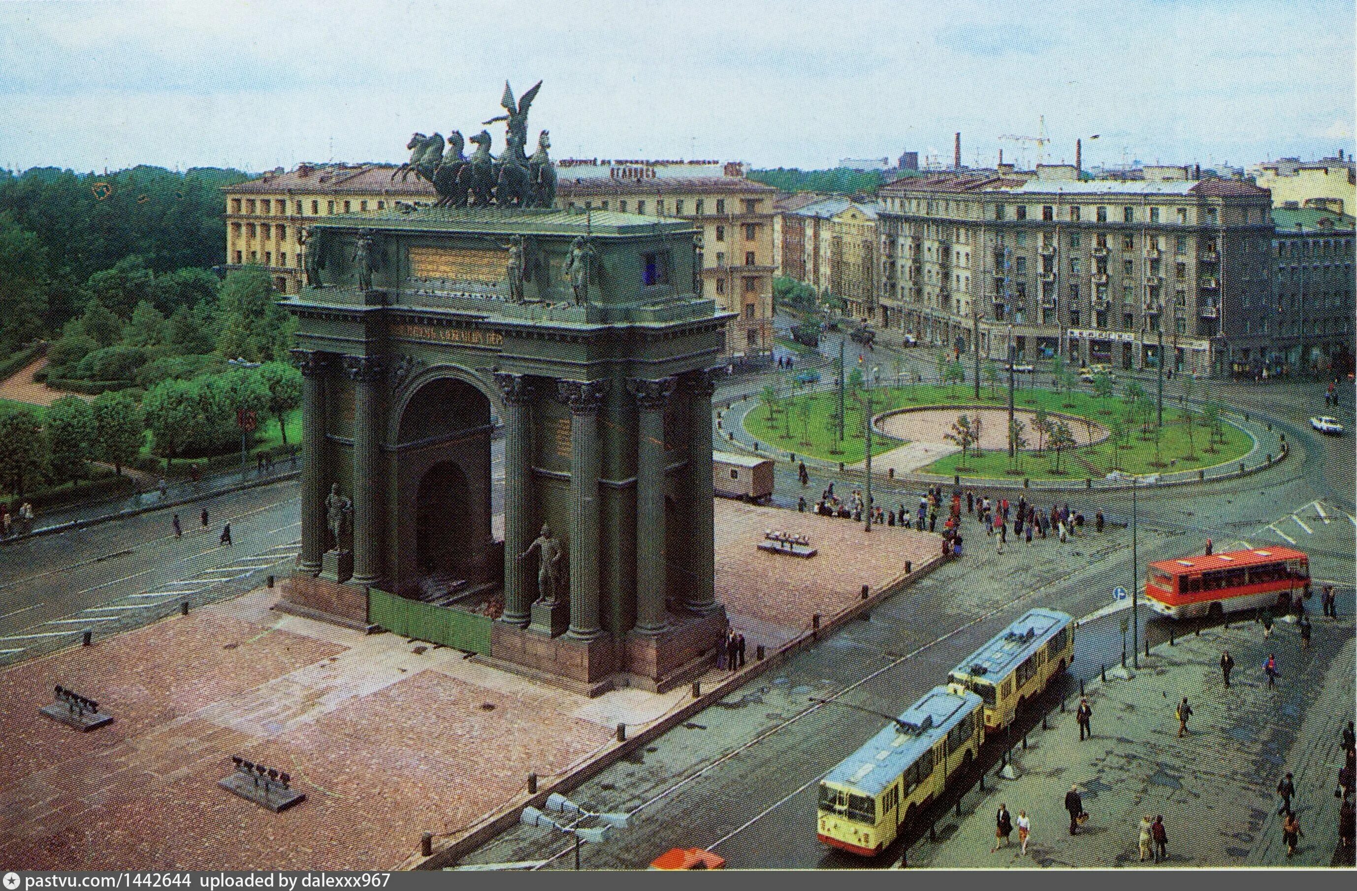 Площадь стачек санкт петербург фото Нарвские ворота и площадь Стачек - Retro photos