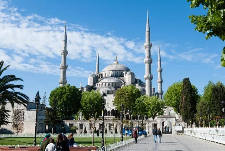 Площадь султана ахмеда фото Стамбул вошёл в сотню лучших городов планеты