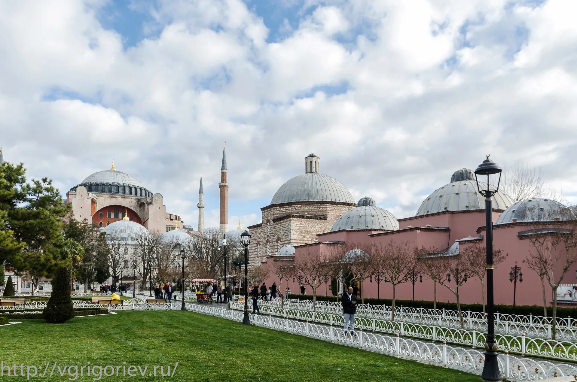 Площадь султана ахмеда фото Стамбул. Площадь Султанахмет - vgrigoriev.ru