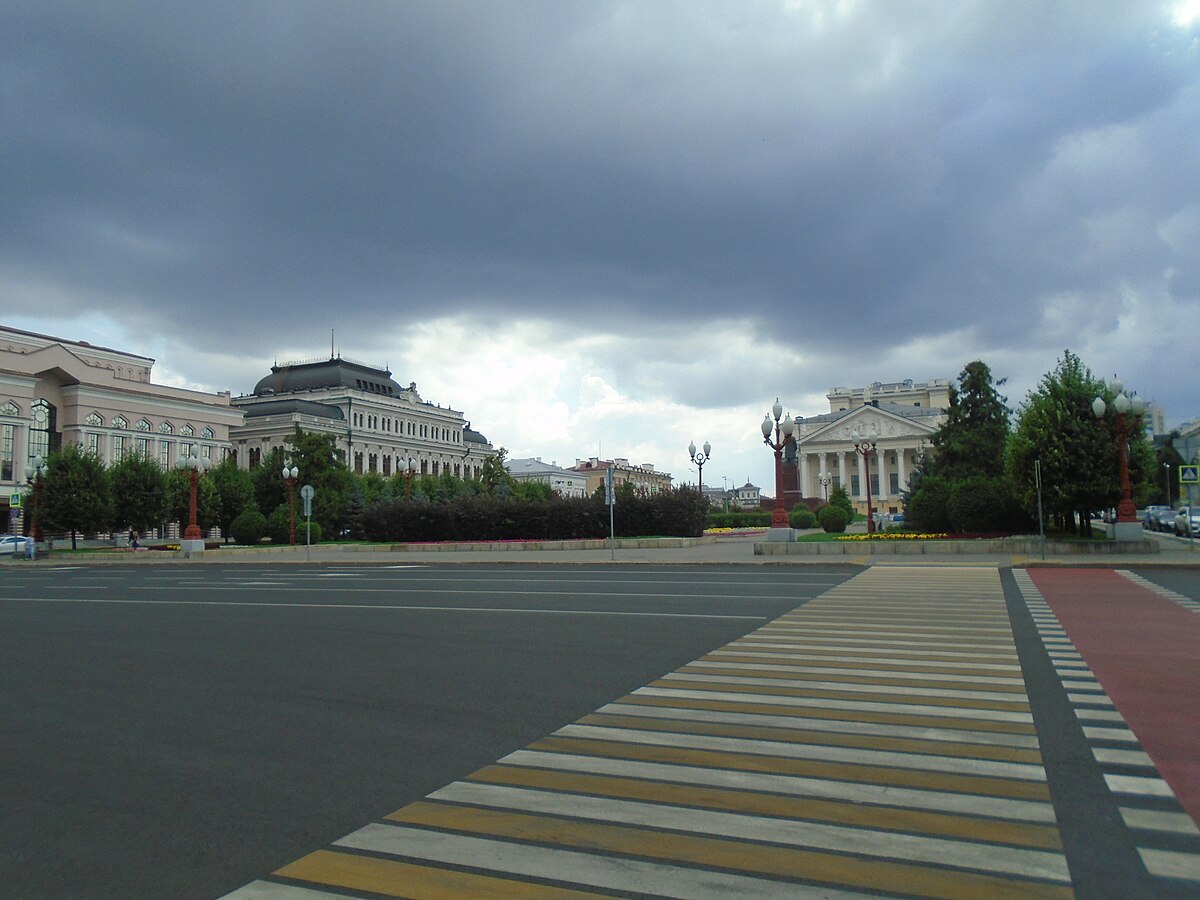 Площадь свободы 3 фото File:Freedom Square, Kazan (2021-07-31) 01.jpg - Wikimedia Commons