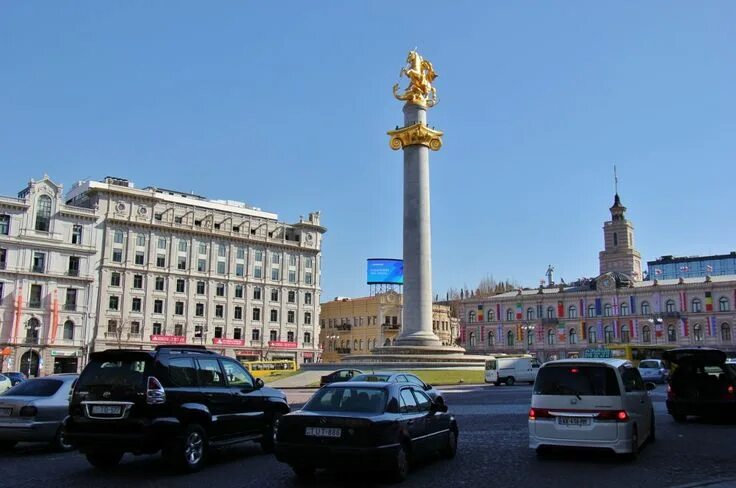 Площадь свободы фото Tbilisi Self-Guided Walking Tour: A Georgia Experience - Jetsetting Fools Walkin