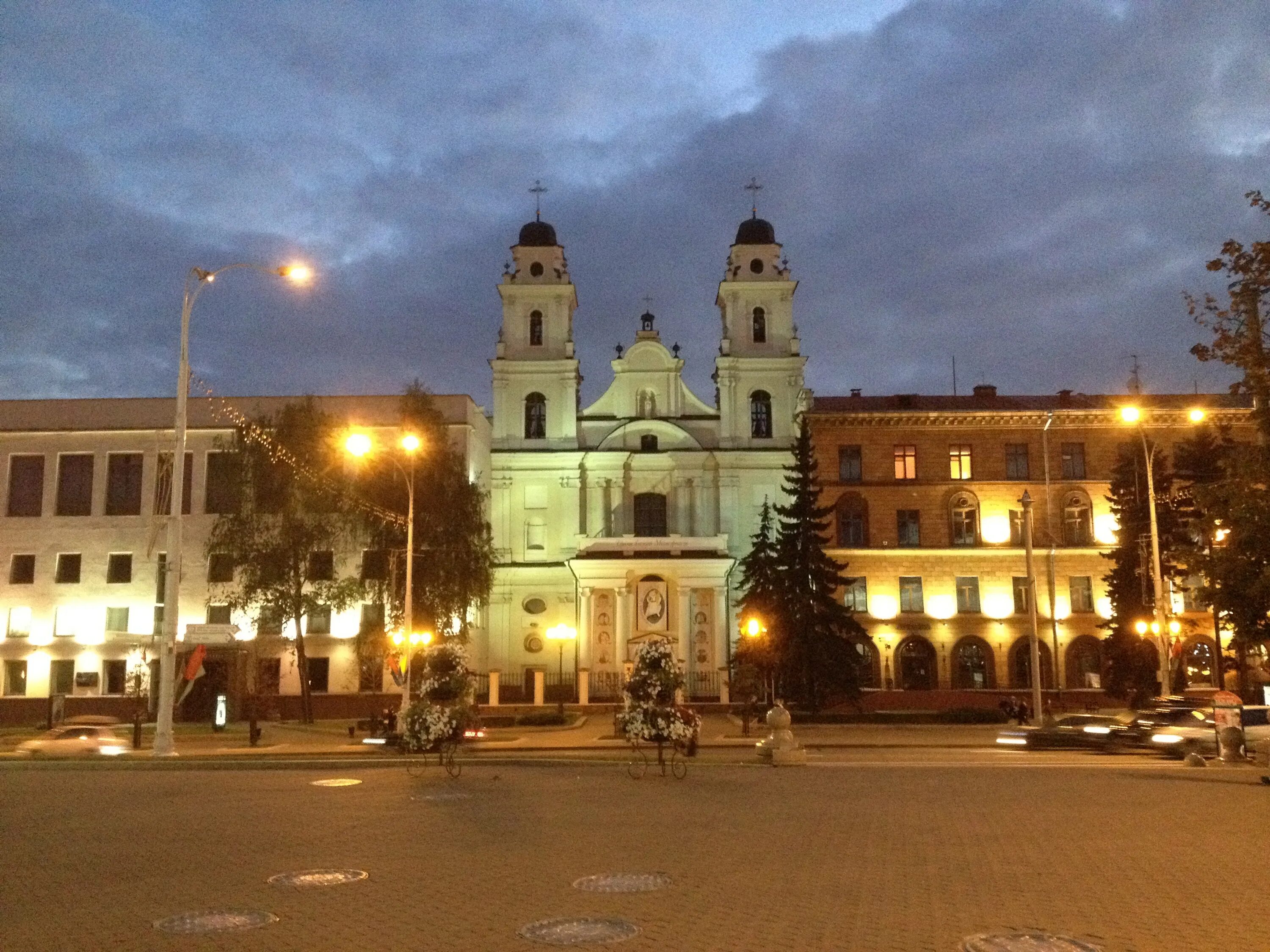 Площадь свободы минск фото File:Svabody Square, Minsk 04.jpg - Wikimedia Commons