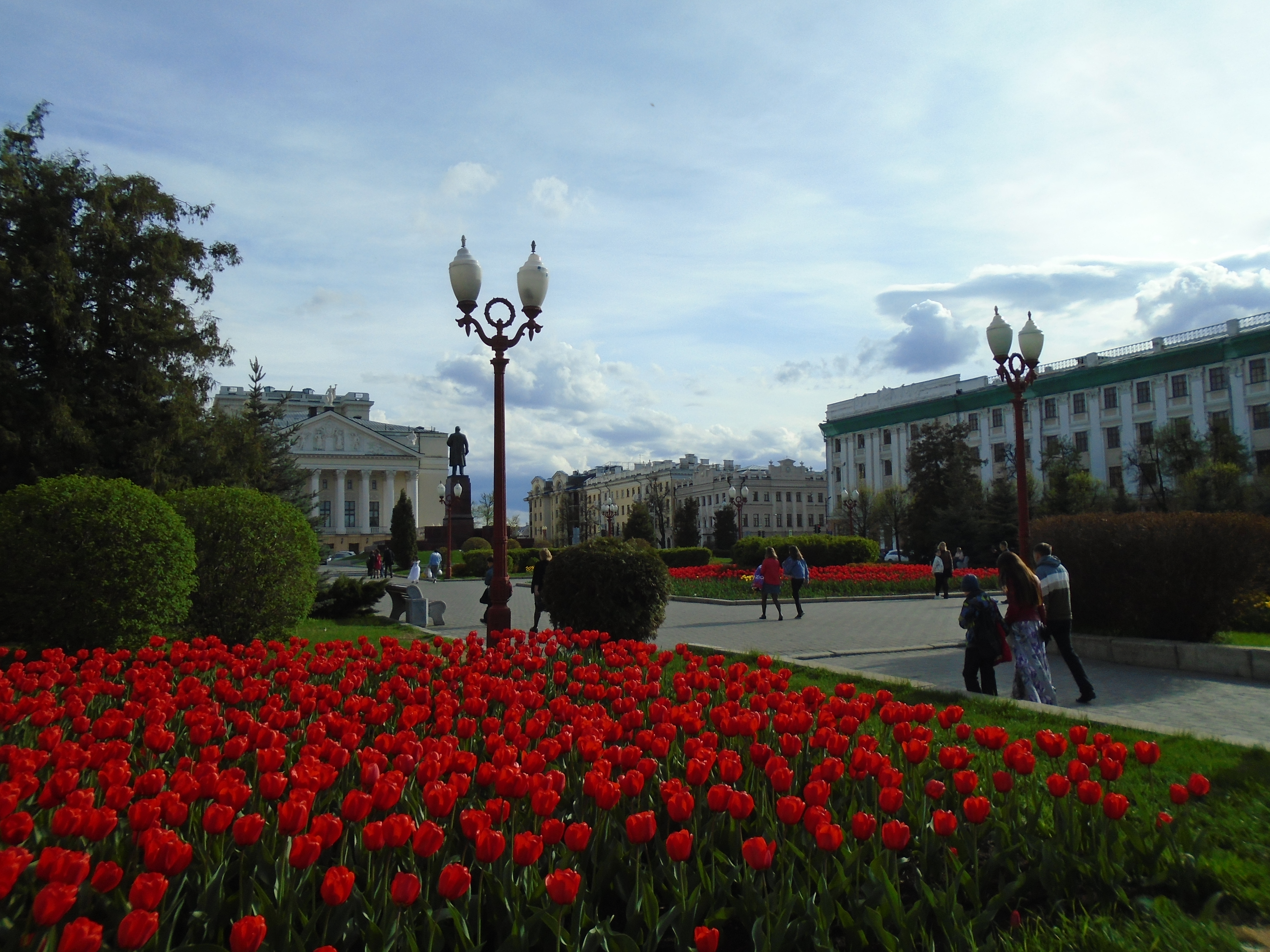Площадь свободы санкт петербург фото File:Freedom Square, Kazan (2022-05-15) 03.jpg - Wikimedia Commons