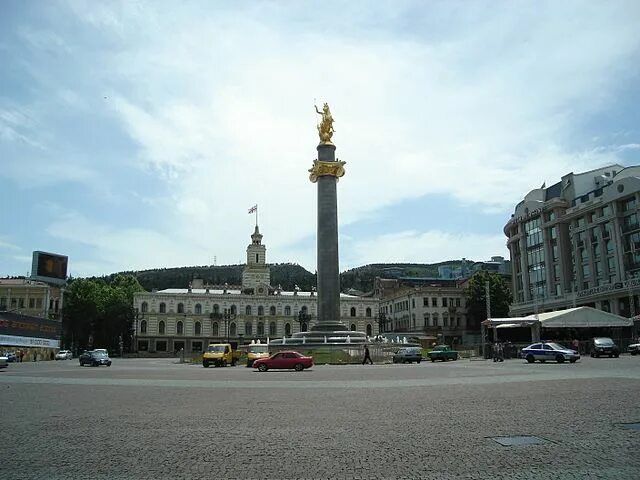 Площадь свободы тбилиси фото File:Freedom Square, Tbilisi.JPG - Wikimedia Commons