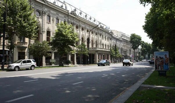 Площадь свободы тбилиси проспект шота руставели фото Рейтинг отелей и гостиниц мира - TopHotels.