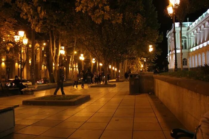 Площадь свободы тбилиси проспект шота руставели фото Rustaveli Avenue - Tbilisi