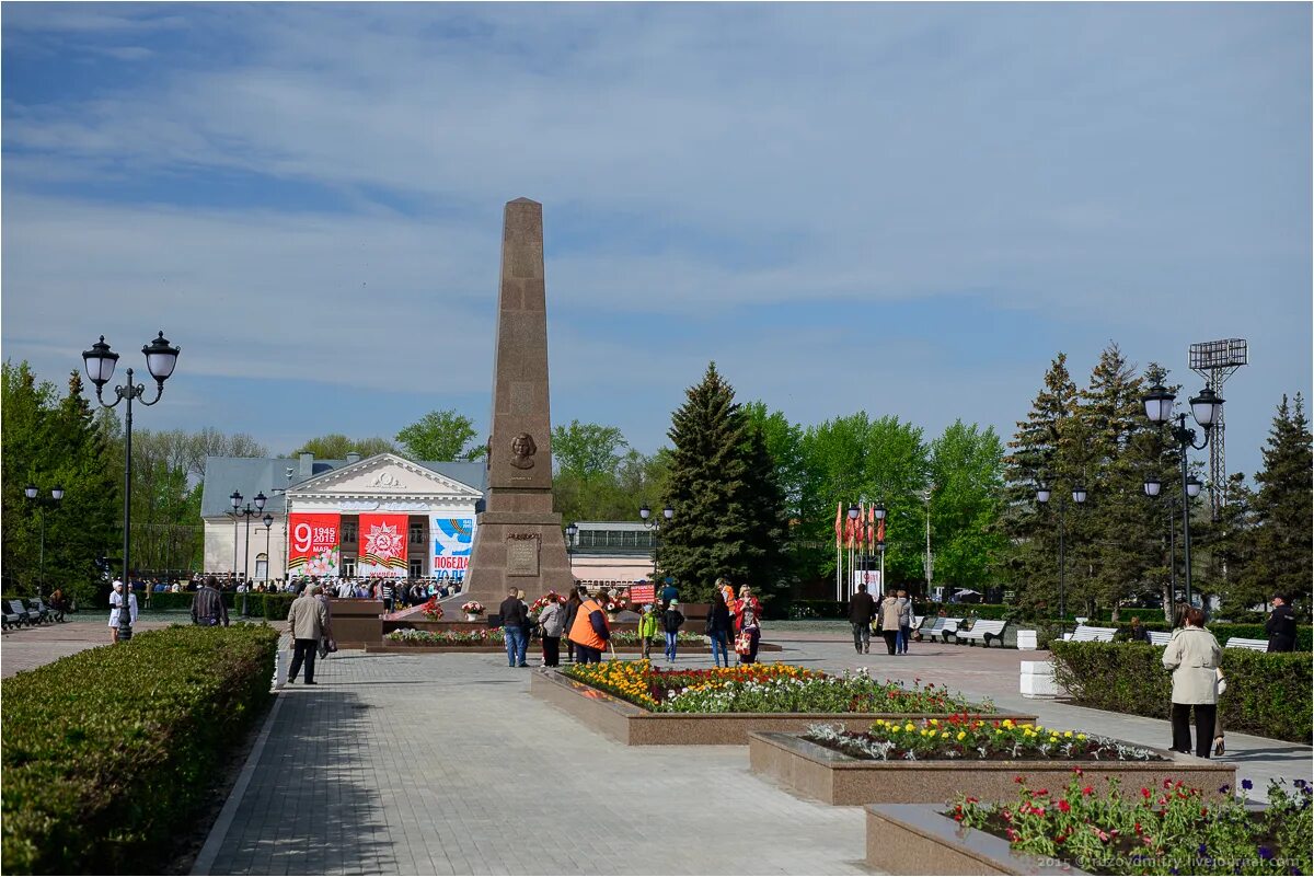 Площадь свободы тольятти фото Тольятти площадь фото YugNash.ru