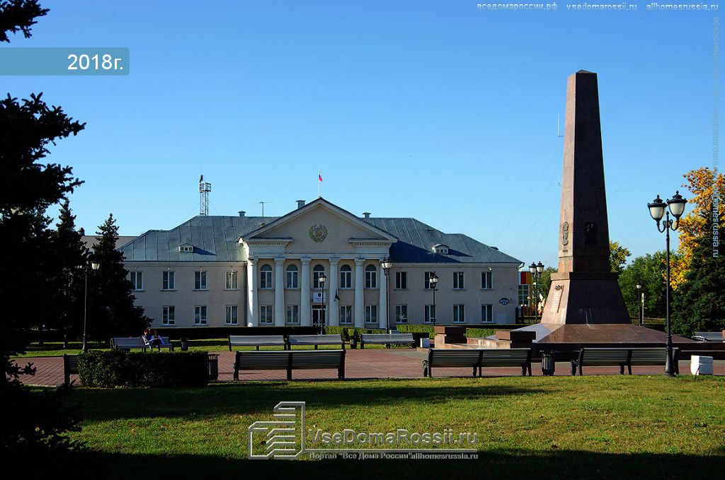 Площадь свободы тольятти фото Togliatti, Администрация г.о. Тольятти, Svobody sq