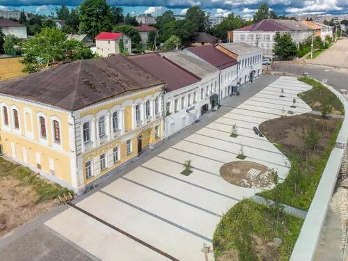 Площадь свободы валдай фото Валдай / Валдайский сайт / Фото дня: Площадь Свободы приобретает новые очертания