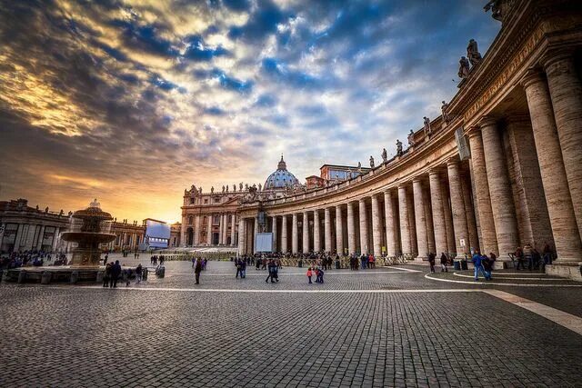 Площадь святого петра в риме фото St Peter's Square - Rome by Mathew Roberts, via Flickr Rome, Saint peter square,