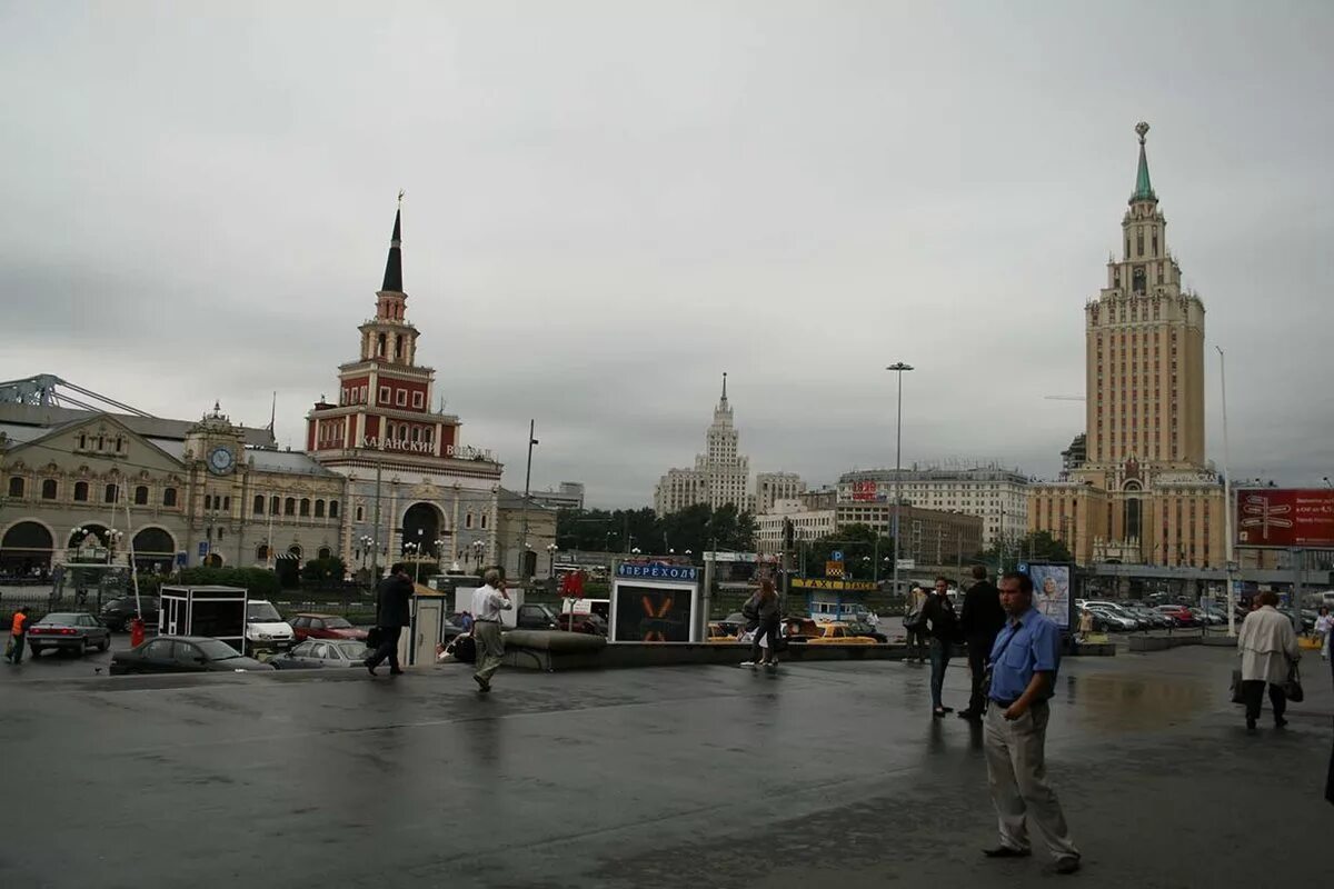 Площадь трех вокзалов в москве фото Трех вокзалов в москве фото - ViktoriaFoto.ru