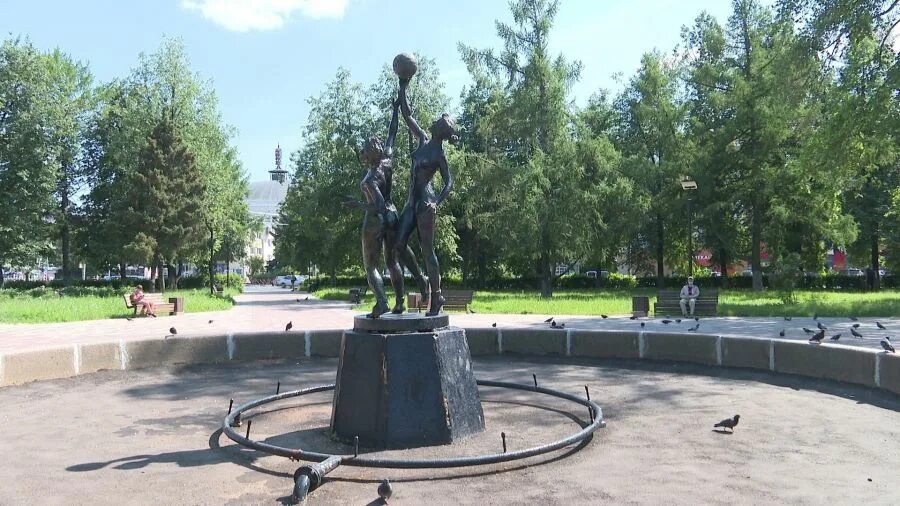Площадь труда ярославль фото В Ярославле отремонтируют фонтан на площади Труда - Вести Ярославль