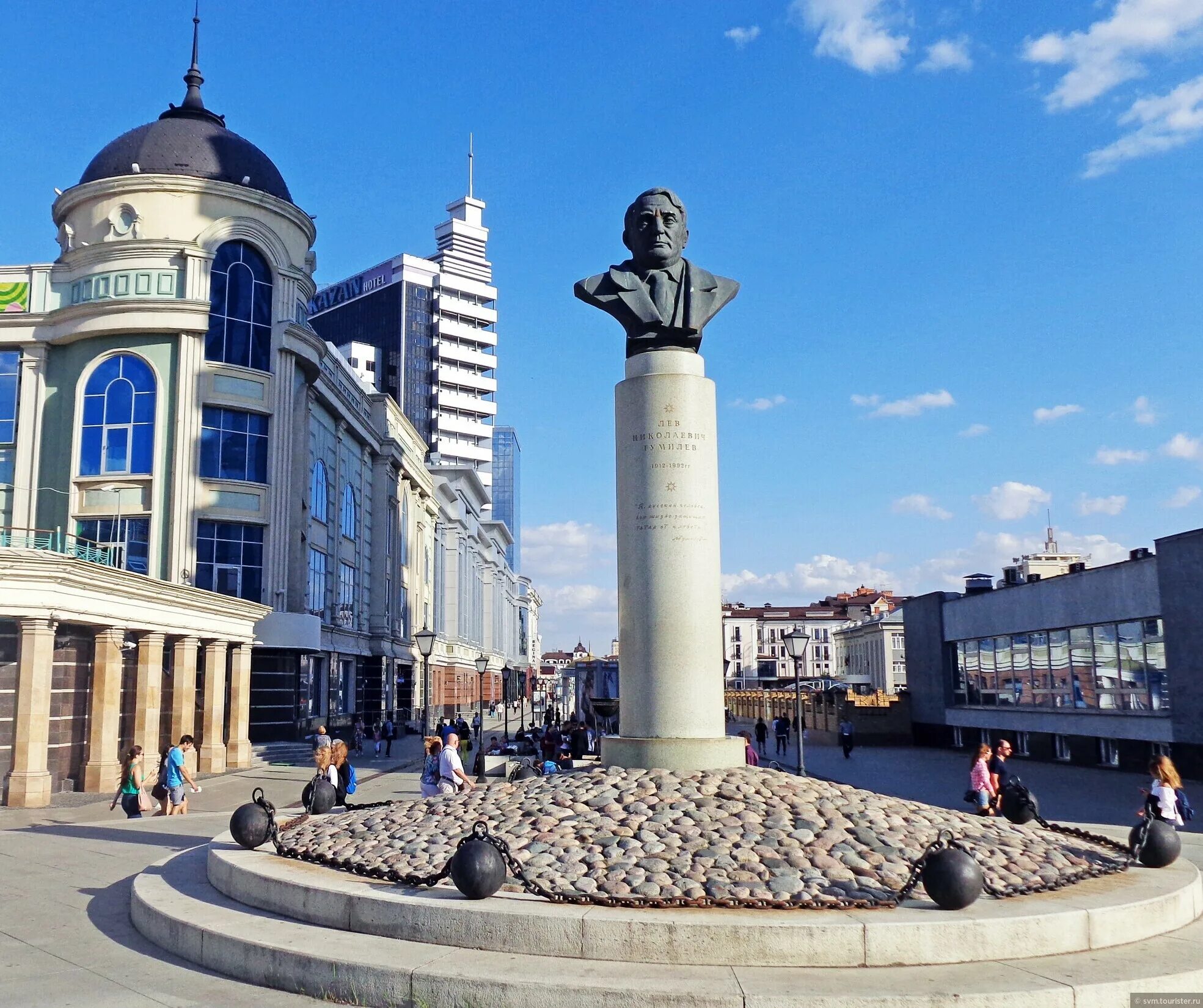 Площадь тукая фото Прогулка по Казани. Фоторассказ второй. Пешеходные улицы, Апрель 2021, отзыв от 