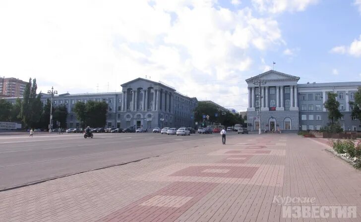 Площадь в курске фото Празднование Дня города в Курске могут перенести с Театральной на Красную площад