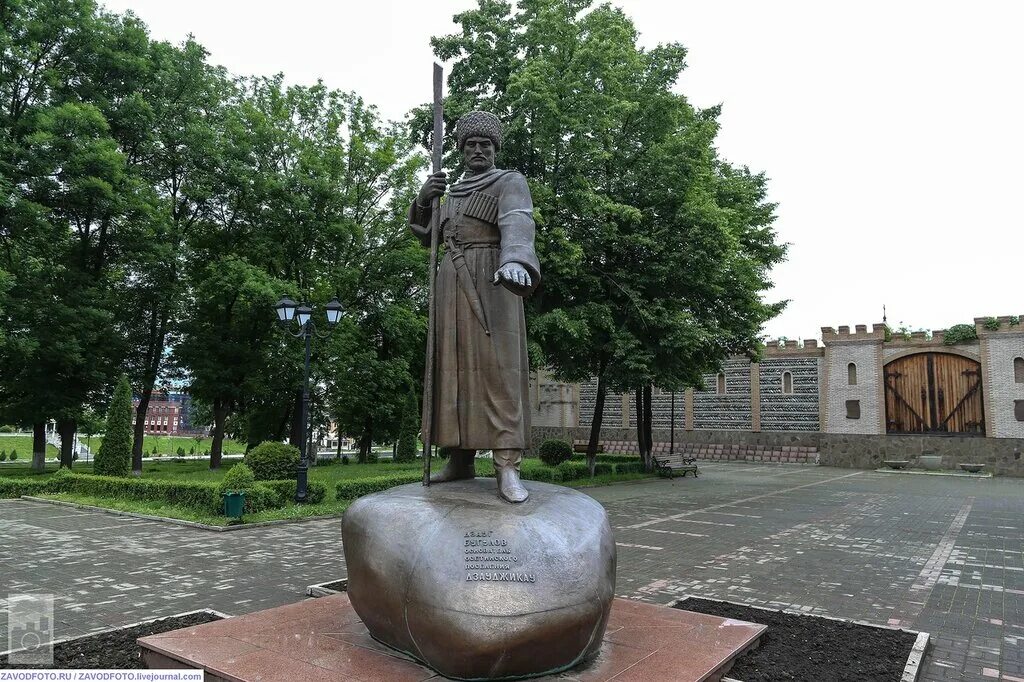Площадь владикавказ фото Прогулка по Владикавказу - ZAVODFOTO.RU - ПРОМБЛОГЕР № 1 В РОССИИ/ Я люблю расск