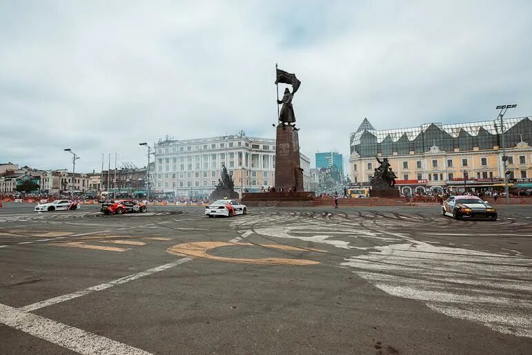 Площадь владивостока фото Главная площадь владивостока - Фото