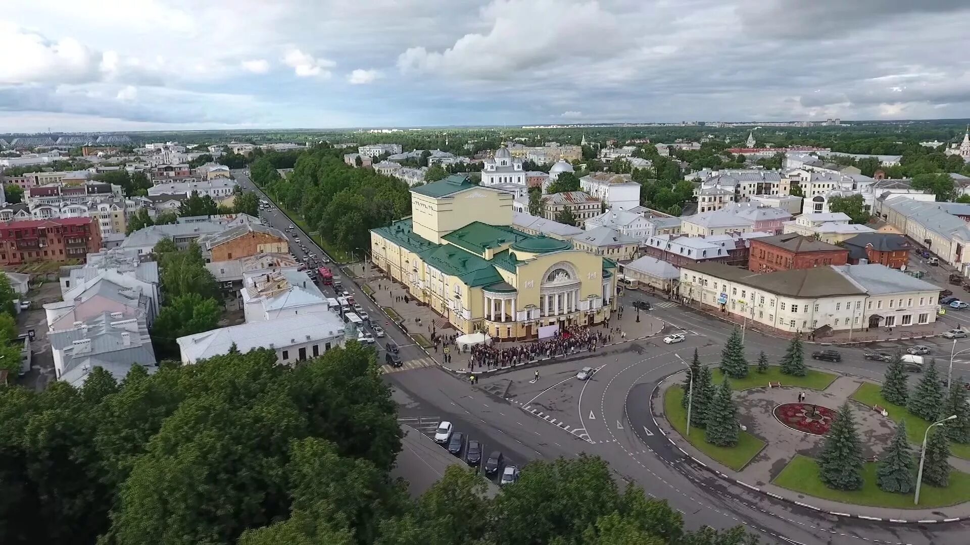 Площадь волкова ярославль фото Площадь Волкова в Ярославле, возможно, застроят: Яндекс.Новости