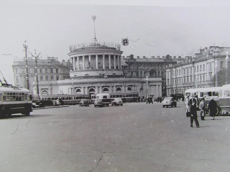 Площадь восстания старые фото Фото конца 1950 годов. На площади Восстания 2023 Санкт-Петербург История СПБ Пит