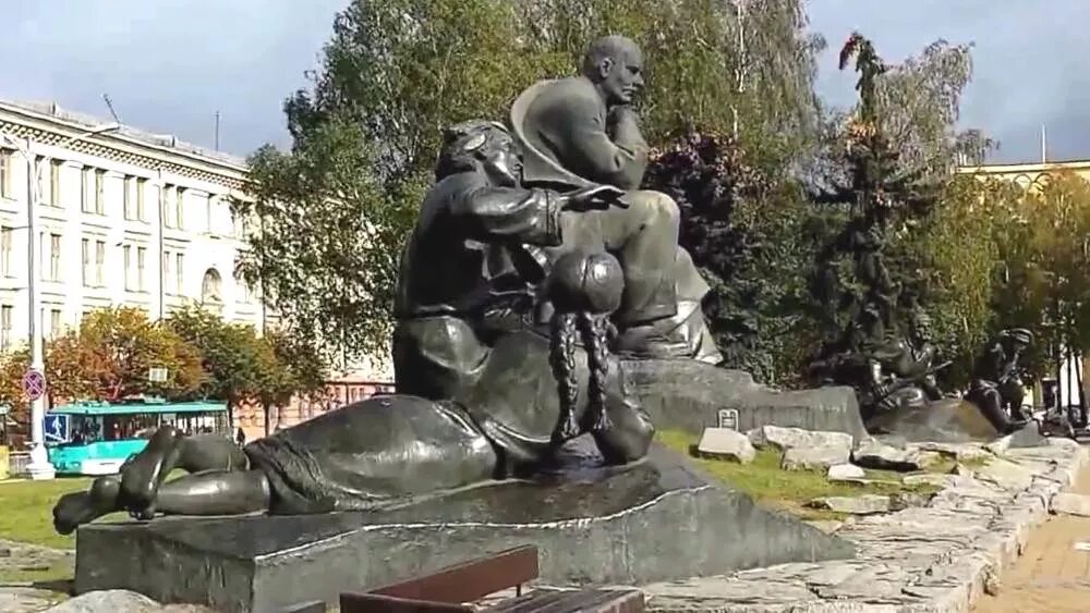 Площадь якуба коласа фото Sights of Minsk, Belarus - description, photos, what to see