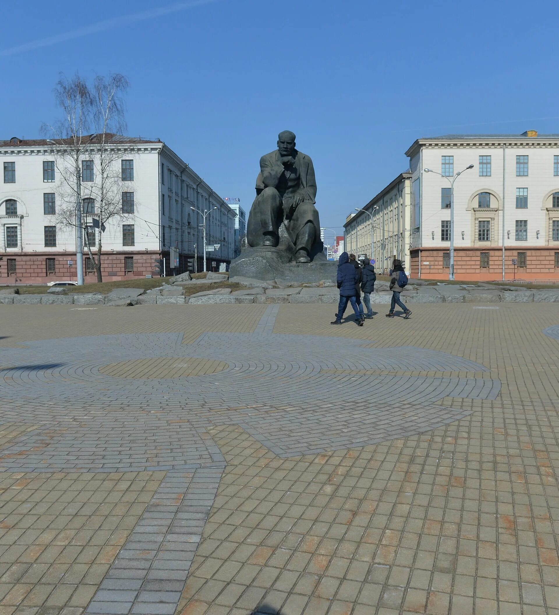 Площадь якуба коласа минск проспект независимости фото День воли: за час до проведения шествия в центре Минска все спокойно - 25.03.201