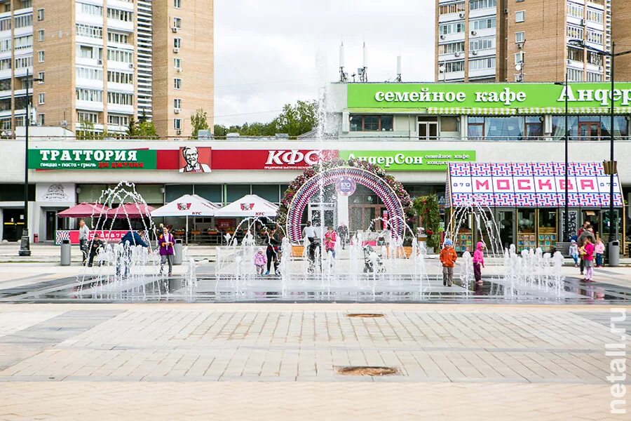 Площадь юности фото Как изменился Зеленоград в 2017-м. Итоги масштабного благоустройства: starina_ch