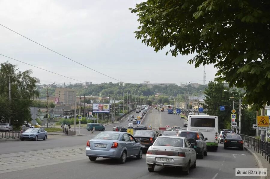 Площадь желябова смоленск фото На Пятницком путепроводе в Смоленске ввели одностороннее движение (фото) 28.06.2
