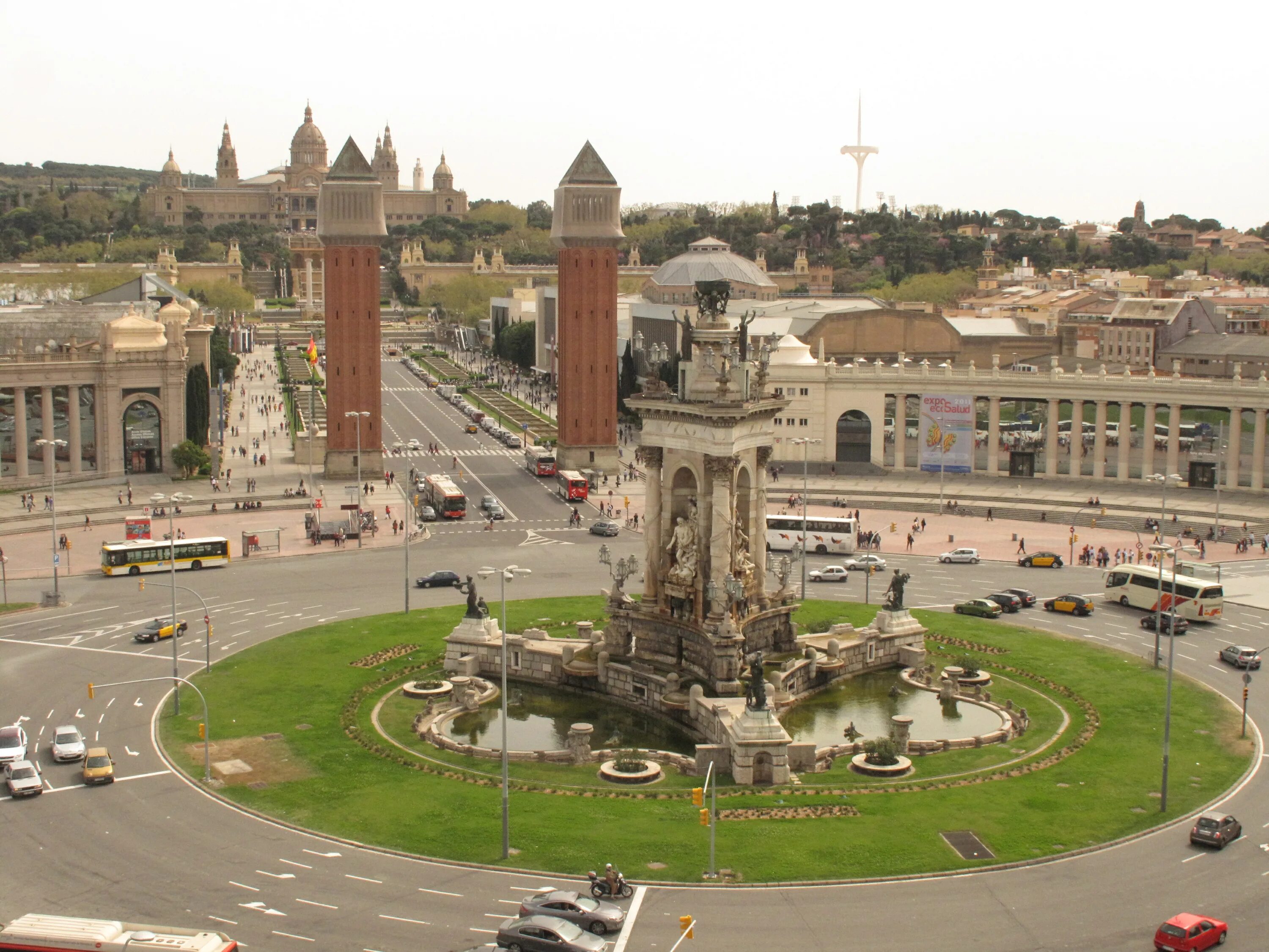Площади барселоны фото File:152 Font de la plaça d'Espanya.jpg - Wikimedia Commons