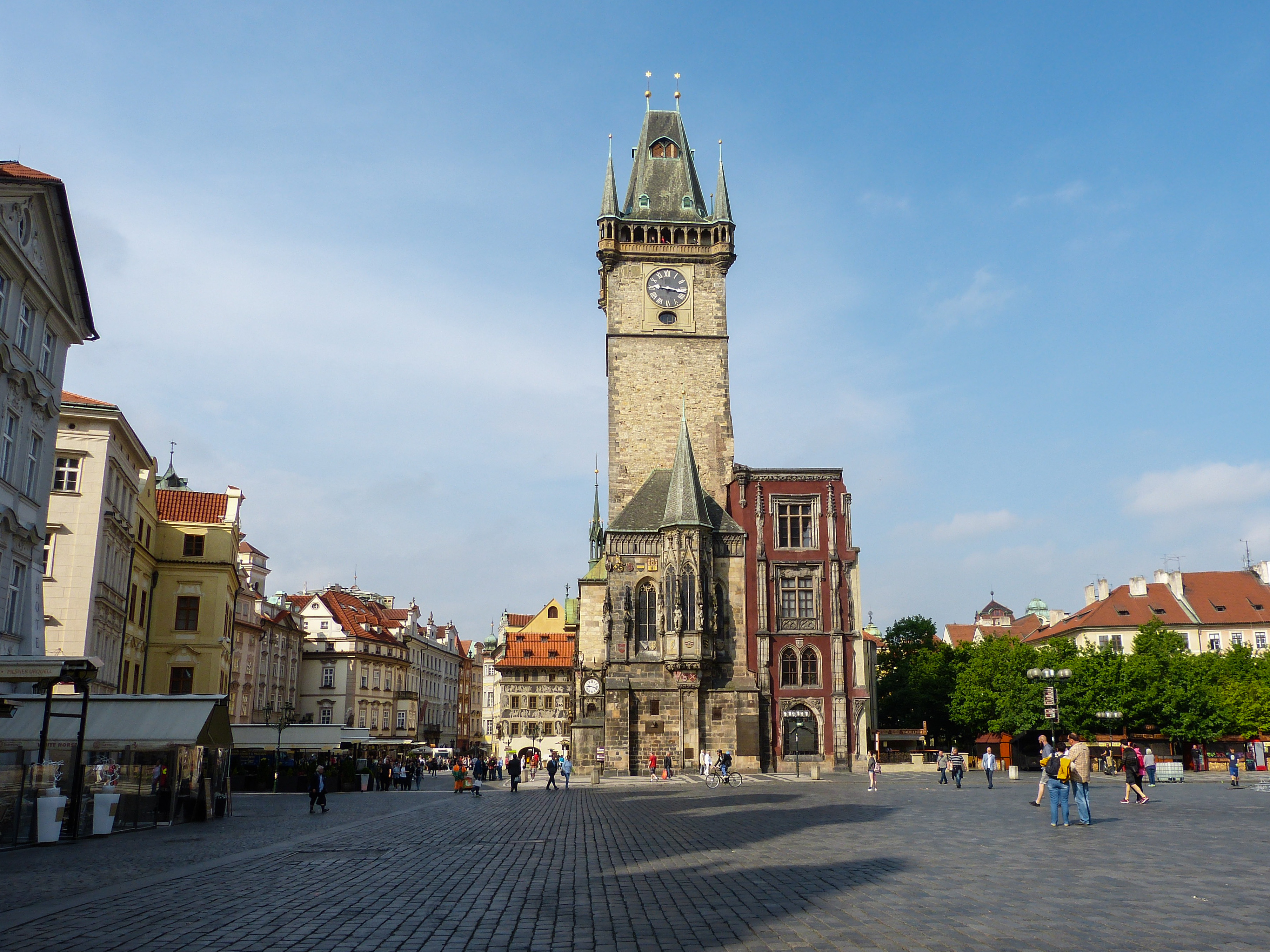 Площади европы фото A Walking Tour of Prague: Old Town Square - Thirdeyemom