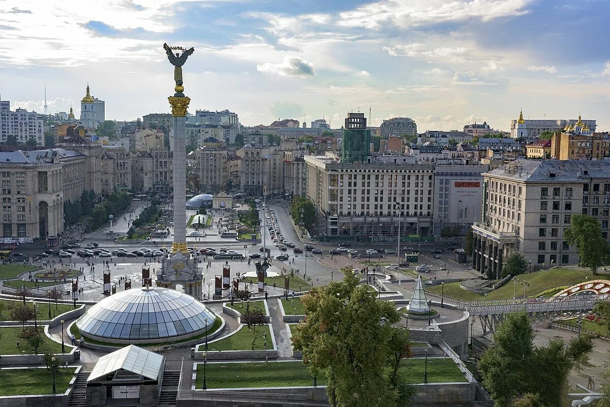 Площади киева фото Файл:Maidan Square Kiev hnapel 01.jpg - Вікіпедія