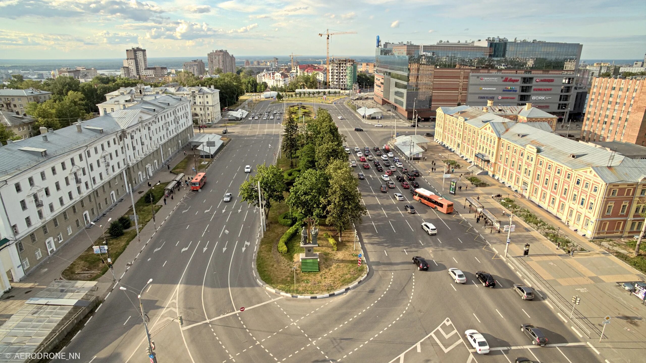 Площади нижнего новгорода фото Я за переименование площади Лядова. Но сейчас есть более острые проблемы для реш