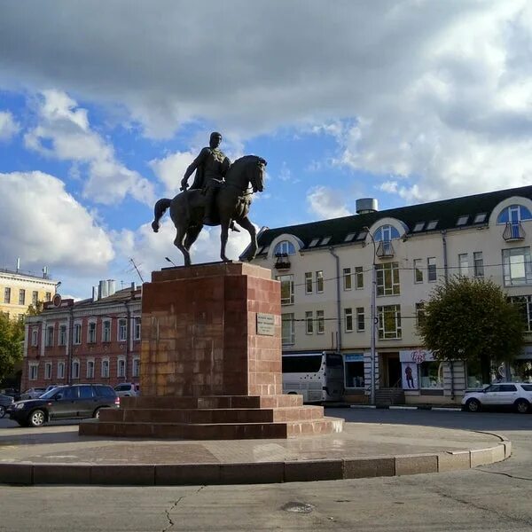 Площади рязани фото Photos at Памятник Великому князю Олегу Рязанскому - Рязань, Рязанская обл.