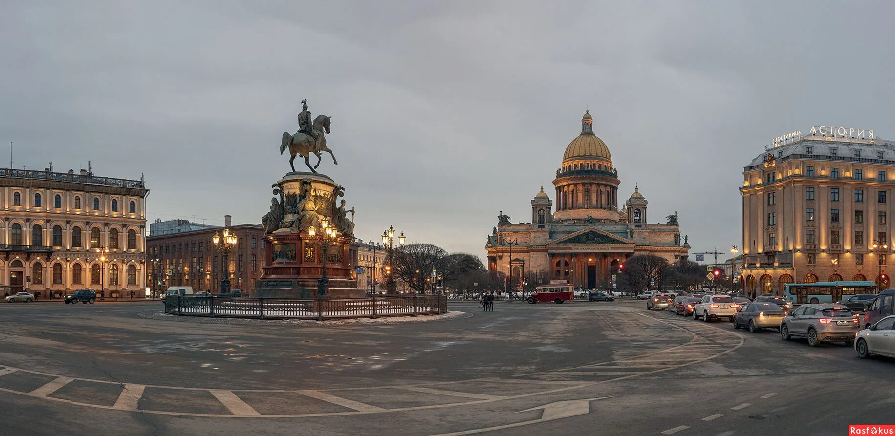 Площади санкт петербурга фото Фото: Исаакиевсая площадь.... Фотограф Олег Данильченко. Город. Фотосайт Расфоку