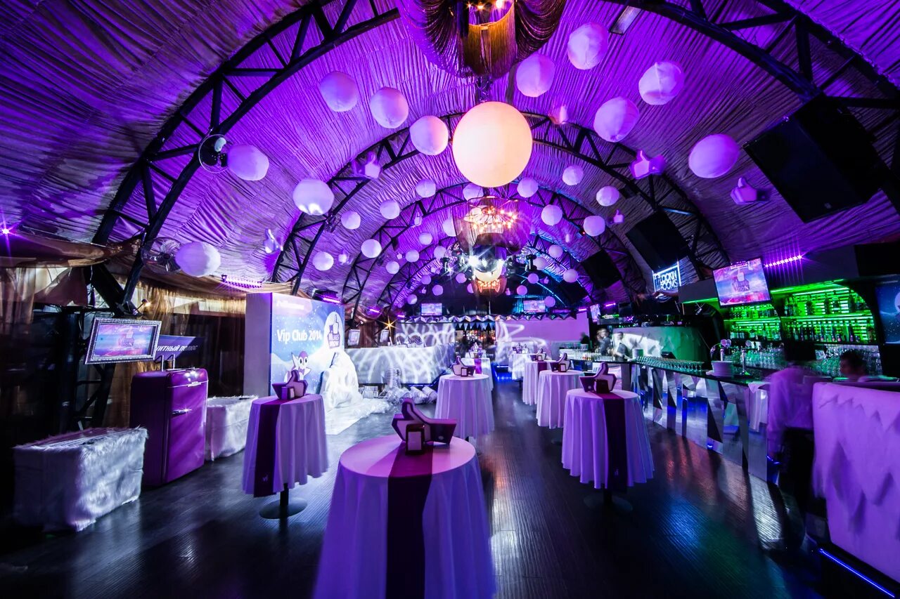 Площадка для мероприятий с технологичным интерьером москва Известия Banket Hall Шатер для различных мероприятий 320 м2 Москва Пушкинская Сн