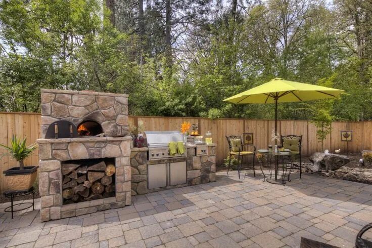 Площадка под мангал на даче своими руками Large Backyard Designs - Premier Backyard Living