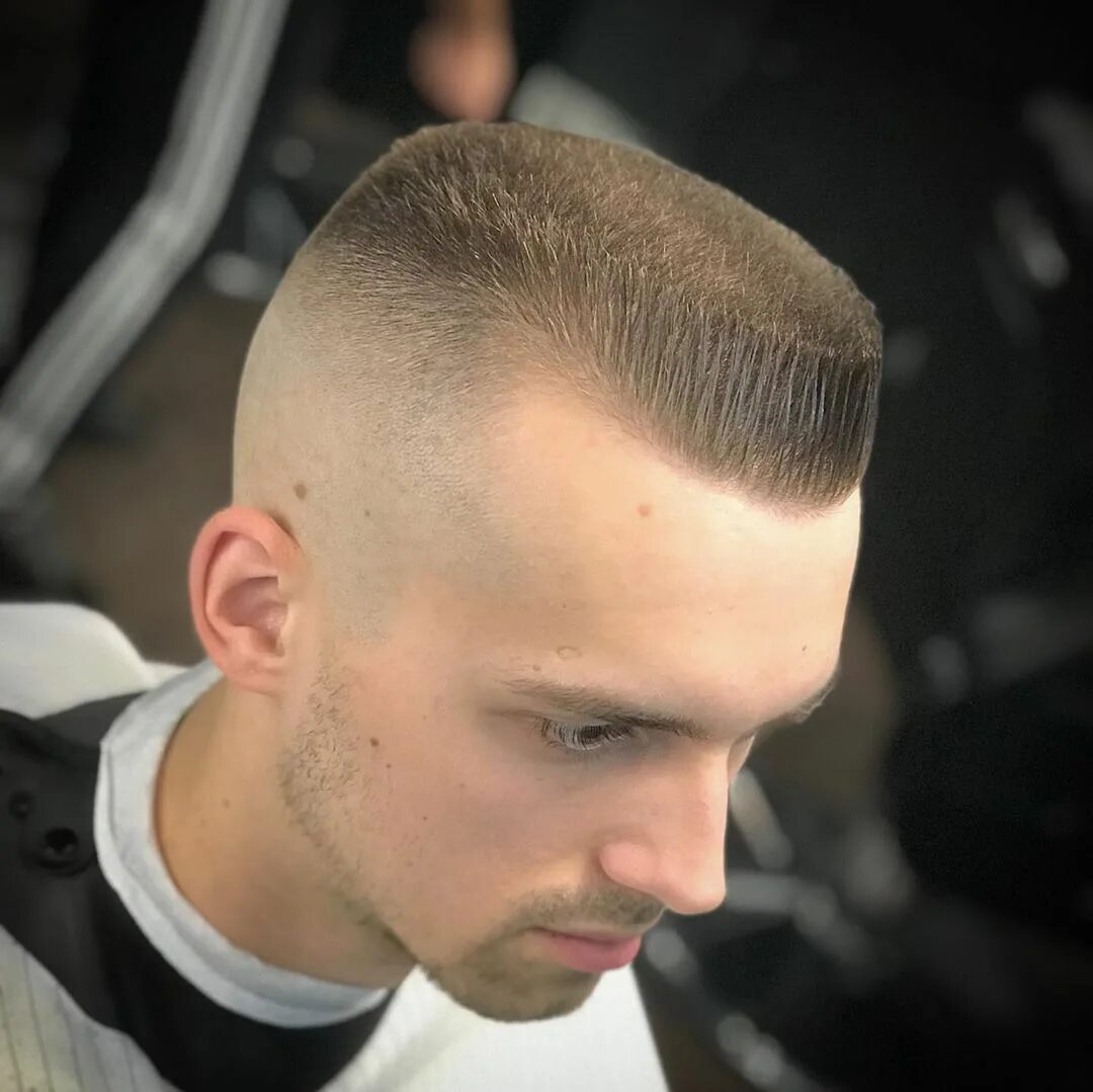 Площадка прическа мужская стрижка Instagram Photo by black_skull barber (@black_skull_26) WEBSTAGRAM Haarschnitt m