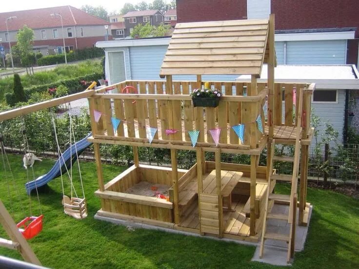 Площадки своими руками фото Speeltuintje voor in de tuin Diy playground, Backyard playground, Backyard plays