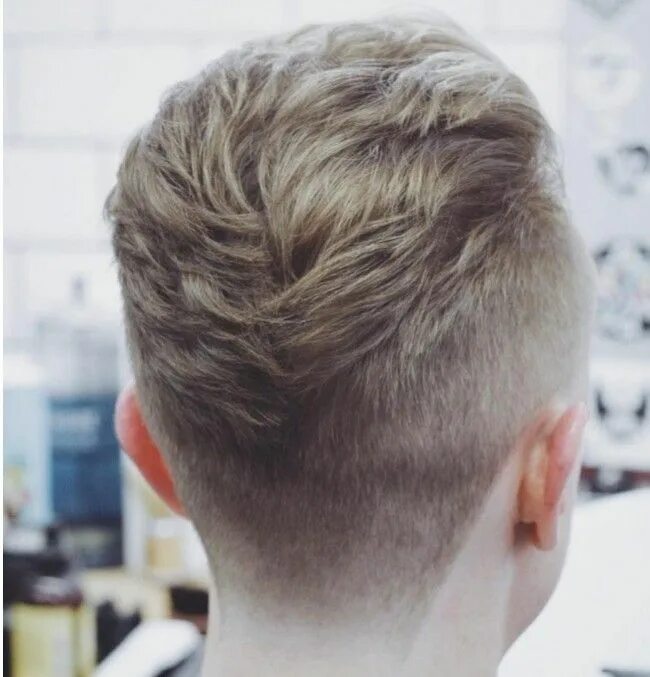 Плоский затылок прически мужские Le dégradé à la nuque COUPE DE CHEVEUX HOMME Haircuts for men, Mens hairstyles, 