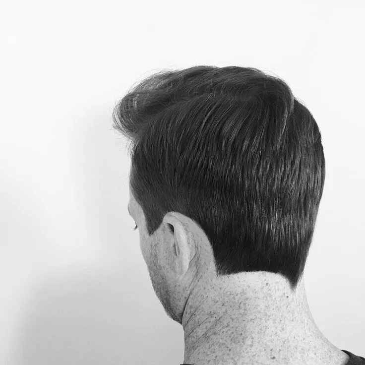 Плоский затылок прически мужские Neckline Hair Designs: The Nape Shape (22 Cool Styles) Long hair styles men, Men