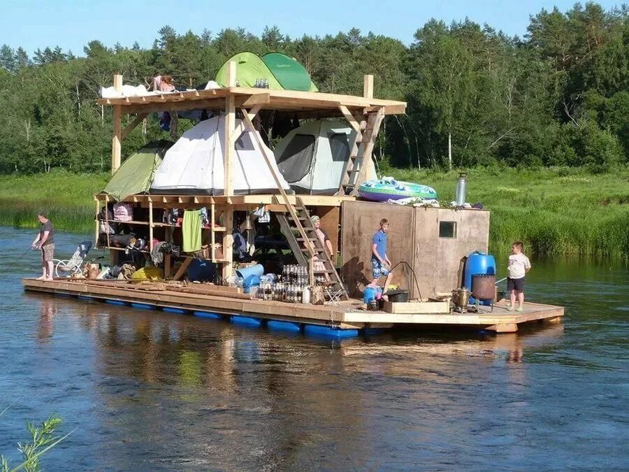 Плот на реке фото плот в москве: 2 тыс изображений найдено в Яндекс.Картинках Floating raft, House