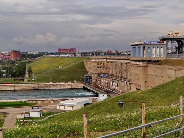 Плотина гэс иркутск фото Irkutsk Hydroelectric Station - Irkutsk