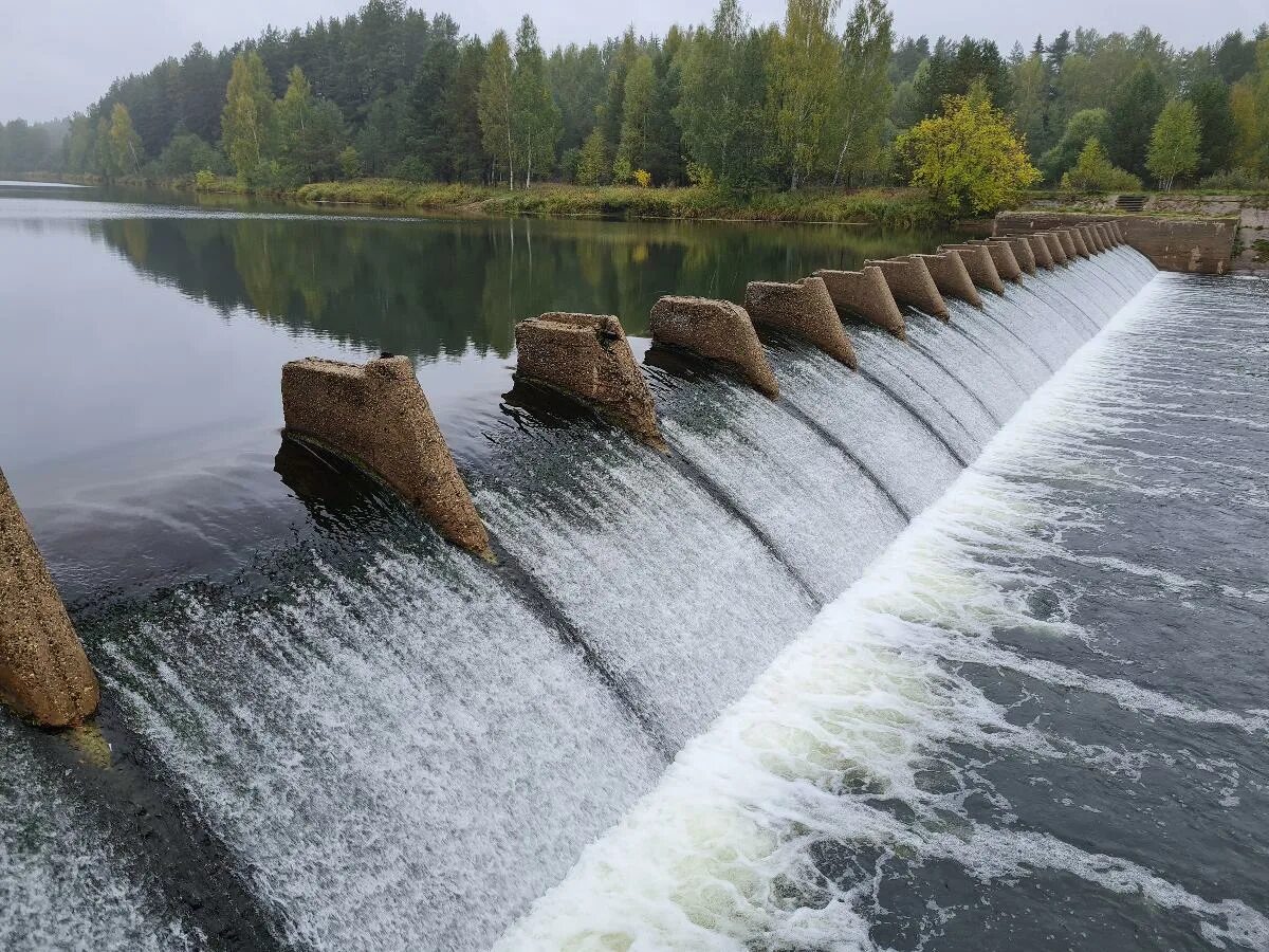 Плотина на реке фото Запруда на реке фото - DelaDom.ru