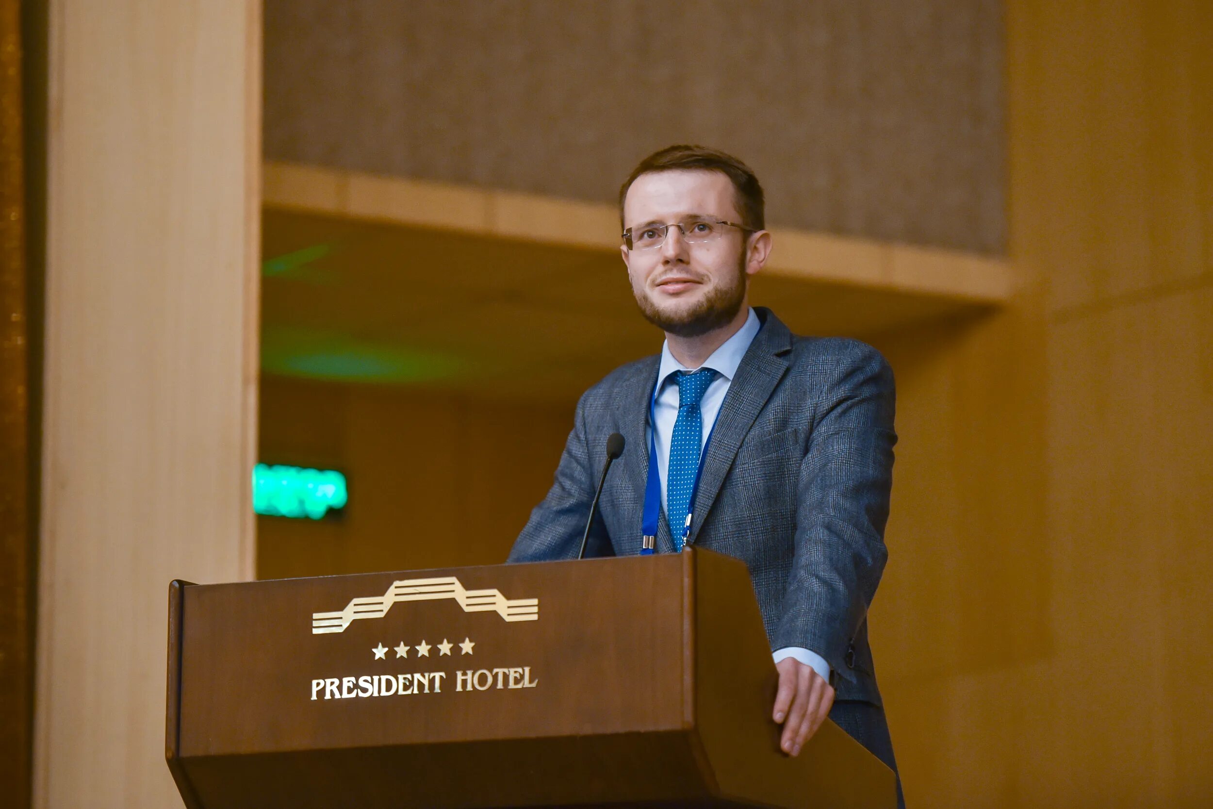 Плотников антон олегович минэкономразвития фото 2019