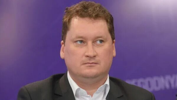 Плотников антон олегович минэкономразвития фото Вузы РФ могут лишить допфинансирования за статьи в "мусорных" журналах - РИА Нов