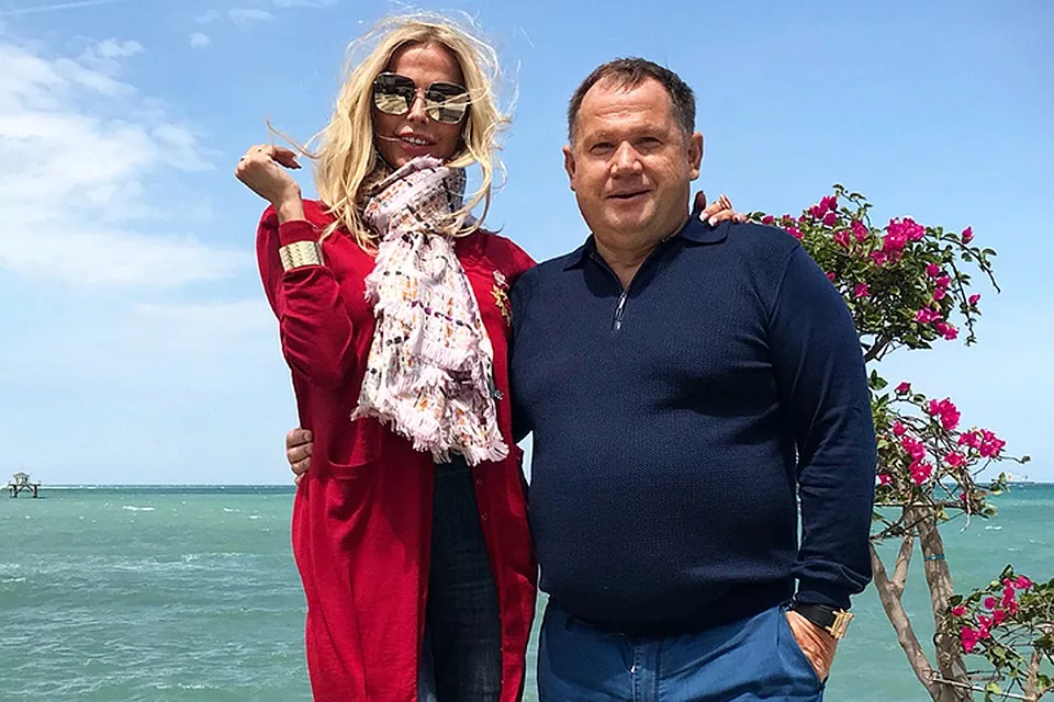 Плотников пермь фото Депутаты-патриоты и их "двойная жизнь" Бродили мы по свету Дзен