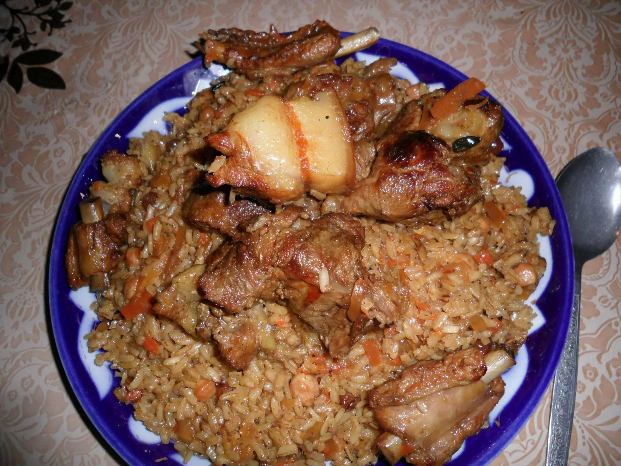 Плов из свинины фото Картинки РЕЦЕПТ ВКУСНОГО ДОМАШНЕГО ПЛОВА НА СВИНИНЕ