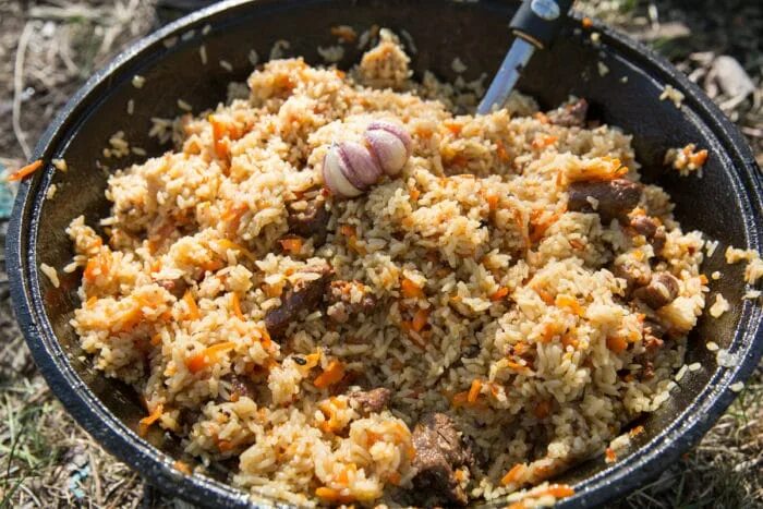 Плов из свинины в казане фото Плов из утки на костре в казане: как приготовить вкусно?