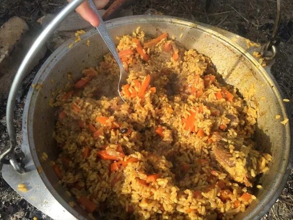 Плов из свинины в казане фото The dishes are prepared in different ways, different cultures have different tra