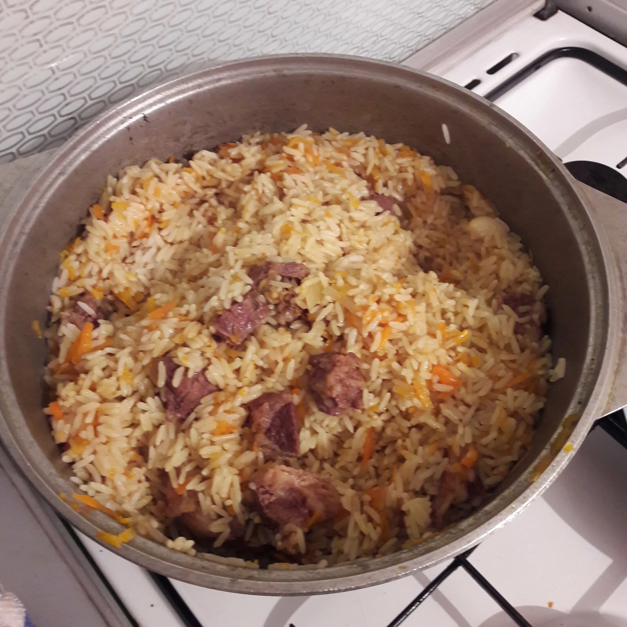 Плов на плите фото Рецепт плова в казане на газе