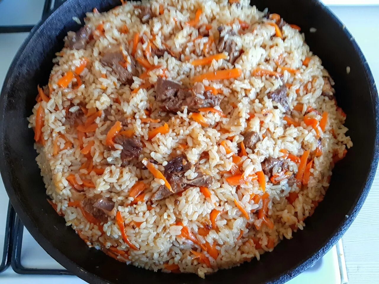 Плов на сковороде фото Как готовить плов на сковороде с мясом: найдено 87 картинок